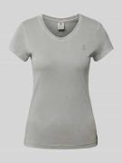 Slim fit T-shirt met labeldetail, model 'Overdyed'