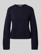 Gebreide pullover met trompetmouwen