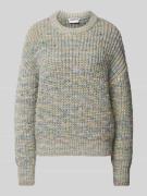 Gebreide pullover met extra brede schouders