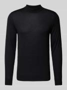 Gebreide pullover met ribboorden, model 'Marek'