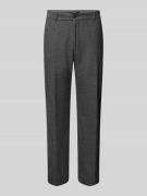 Slim fit broek met riem, model 'Hank'