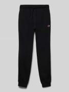 Regular fit sweatpants met logobadge