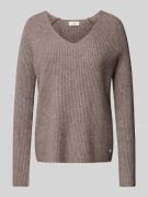 Gebreide pullover met V-hals