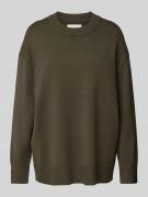 Gebreide pullover met extra brede schouders