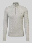 Gebreide pullover met kabelpatroon