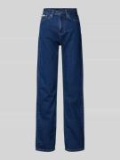 High rise straight leg jeans in 5-pocketmodel