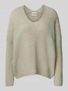 Gebreide pullover met V-hals, model 'THORA'