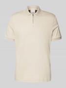 Slim fit poloshirt met logostitching, model 'LIQUID TOUCH'