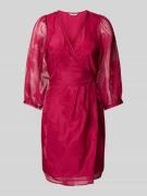 Wikkeljurk met 3/4-mouwen, model 'Dovie'