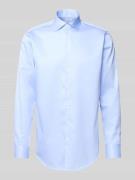 Regular fit zakelijk overhemd met knoopsluiting