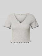 Slim fit T-shirt van katoenmix, model 'CARLOTTA'