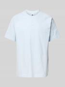 T-shirt met geribde ronde hals