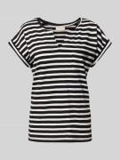T-shirt met V-hals, model 'Viva'