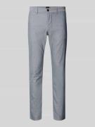 Slim fit chino met achterzakken