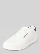 Sneakers met labeldetails en vetersluiting