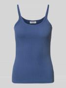 Top met bandjes in riblook met labeldetail