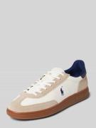 Sneakers met vetersluiting