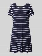 T-shirtjurk van viscose met ronde hals