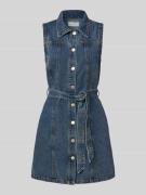 Jeansjurk met strikceintuur, model 'ALVI'