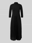 Getailleerde vrijetijdsjurk van viscosemix