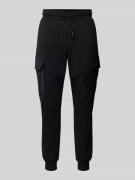 Slim fit sweatpants met cargozakken