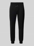 Slim fit sweatpants met tunnelkoord, model 'Carrot'