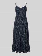 Knielange jurk met afgeronde V-hals