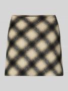 Minirok met naadritssluiting opzij