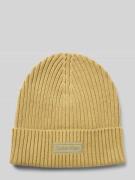 Gebreide muts met kasjmier en labelpatch