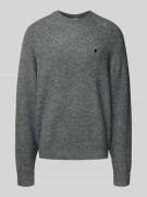 Gebreide pullover met ribboorden