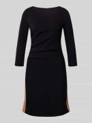 Knielange jurk met plooien