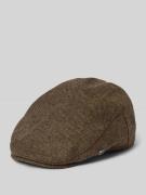 Platte pet van scheerwolmix met labeldetail