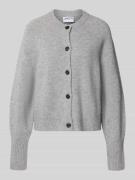 Gebreid jack van wol met ronde hals