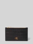 Pasjeshouder van echt kalfsleer, model 'Croc'