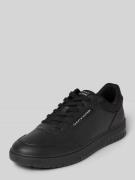 Lage sneakers van leermix, model 'BASKET CORE'