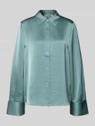 Oversized blouse met lange mouwen en overhemdkraag, model 'IPOMOEA'