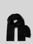 Muts en sjaal in een set met wol, model 'ZASO'