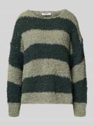 Gebreide pullover met geribde mouwboorden