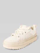 Sneakers met vetersluiting