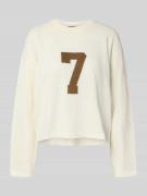 Gebreide pullover met extra brede schouders