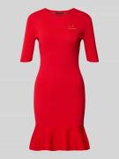 Knielange jurk van viscosemix met labelstitching