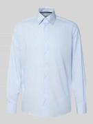 Comfort fit zakelijk overhemd van katoen met kentkraag