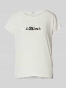 Loose fit T-shirt met extra brede schouders