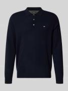 Poloshirt van een mix van merinowol en kasjmier met labelstitching