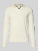 Slim fit poloshirt met V-hals