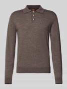 Gebreide polo met kentkraag