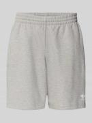 Regular fit sweatpants met logostitching