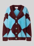 Oversized gebreid jack met bloemvormige knopen, model 'IWHO'