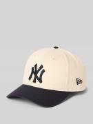 Pet met stitchings, model '9FORTY® MCROWN'