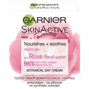 Garnier SkinActive Moisture+ Rose Floral Water Torr & Känslig hy